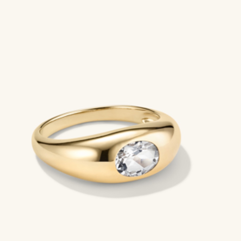 Excellent Condition Mejuri Candy Dome Ring White Topaz Gold Vermeil